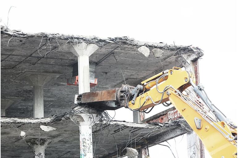 construction-demolition-equipment-building